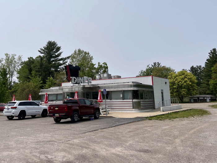 Comet Classic Diner & Creamery - May 21 2023 Photo